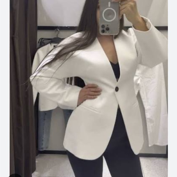 Zara Jackets & Blazers - Zara Classic White Blazer S